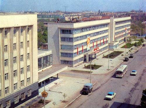 Старый город Грозный. Фото
Фотографии города Грозный
Ключевые слова: фото,грозный